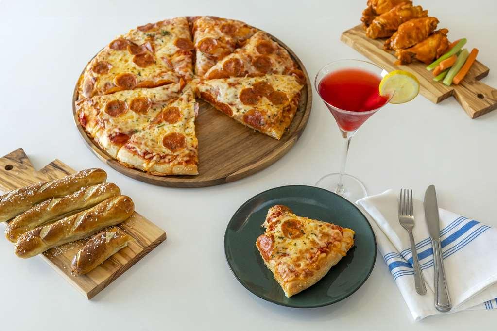 Comfort Inn & Suites Newark Liberty International Airport Restaurace fotografie